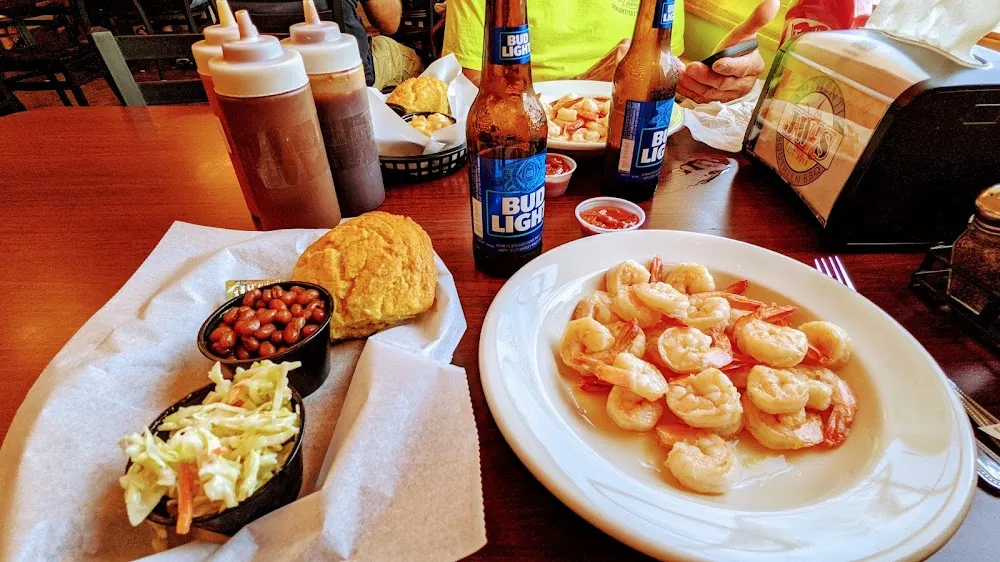 21 Piece Shrimp Dinner with Two Sides & Cornbread