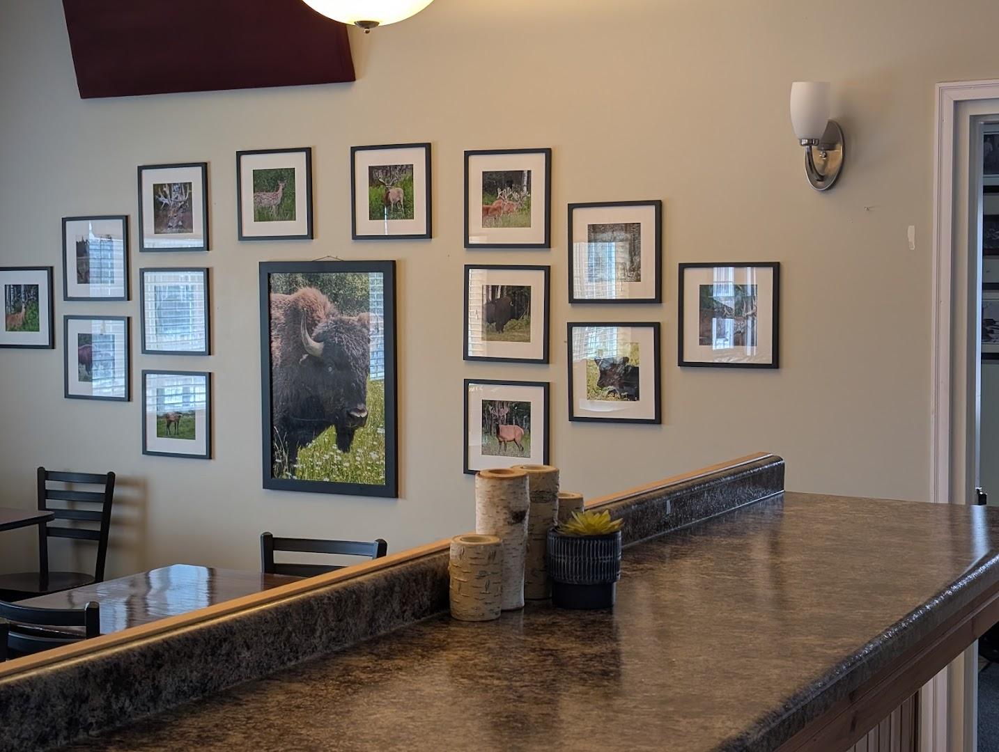 Trailside Bar & Grill