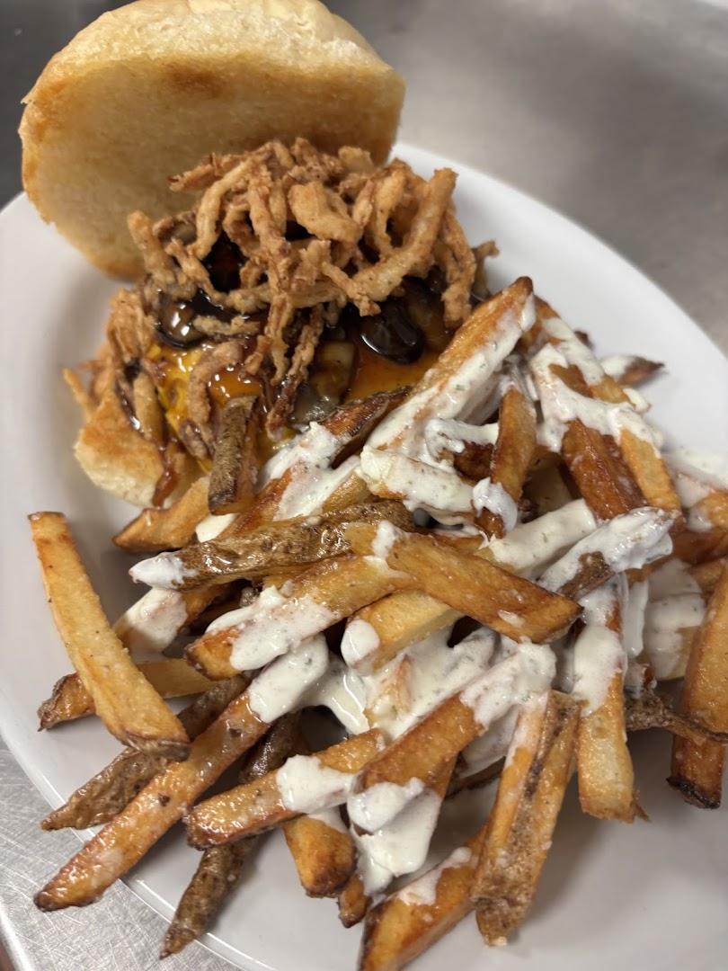 Trailside Bar & Grill